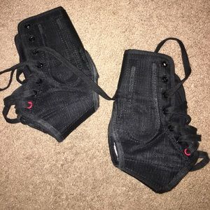 ankle braces