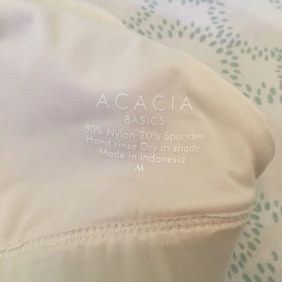 ❌SOLD❌ Acacia Haupia Color Koki Bikini Top Awapuhi - Picture 3 of 4