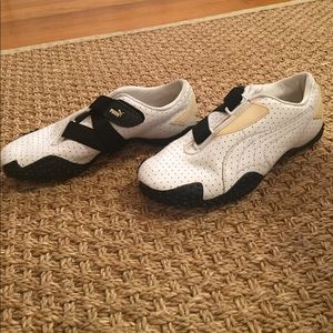 **SHOE SALE** Puma Tennis Shoes
