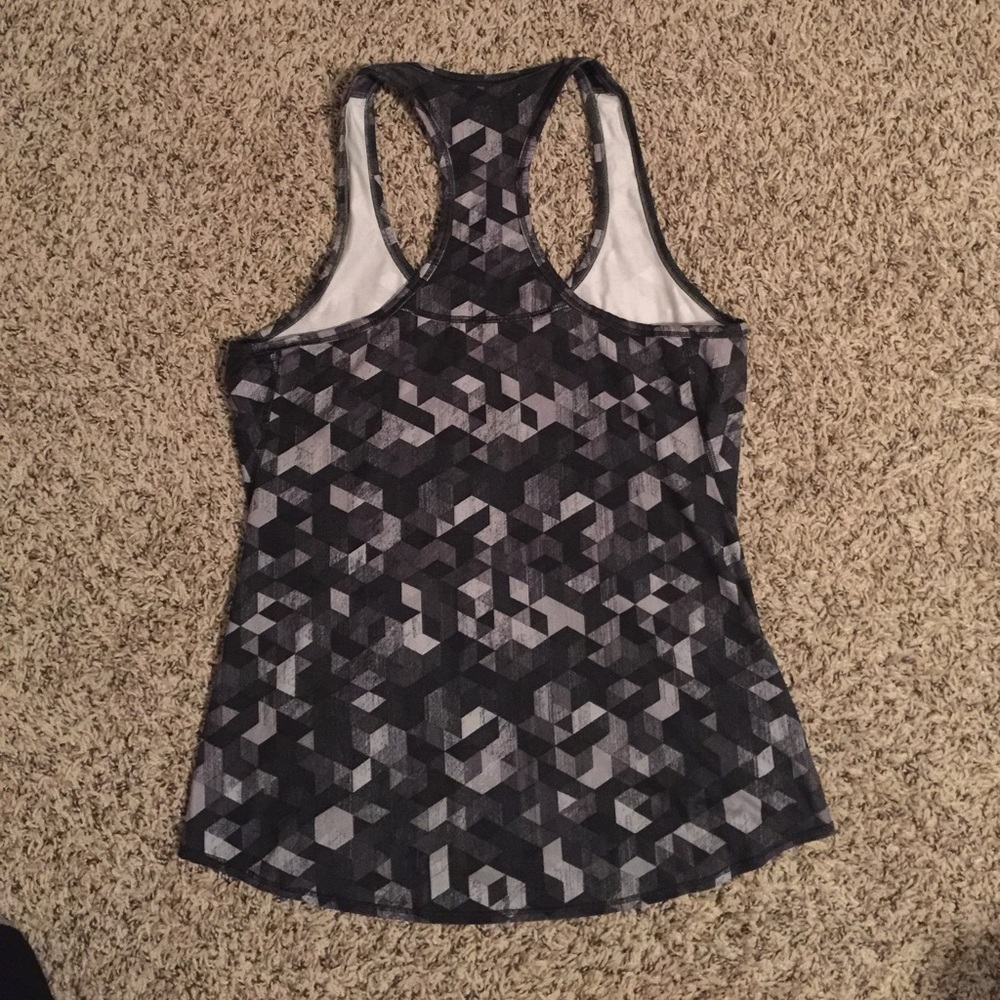 Athleta Chi tank