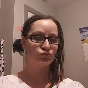 Meet your Posher, Lacey