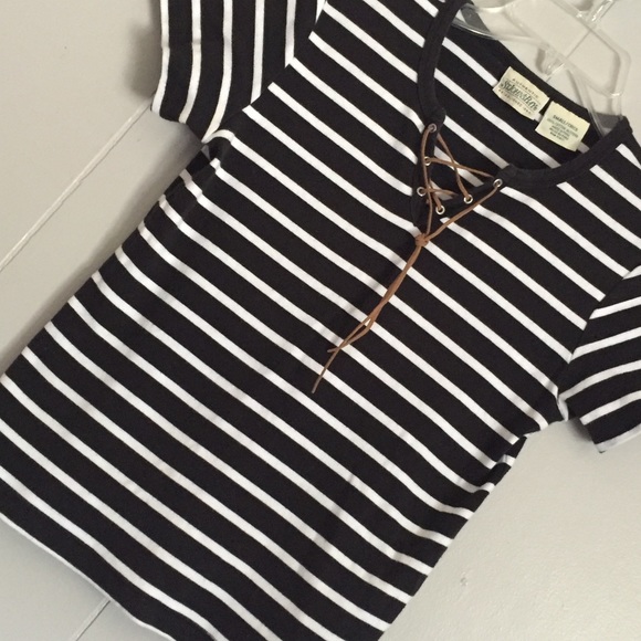 Vintage Tops - Vintage Striped Lace-up Tee