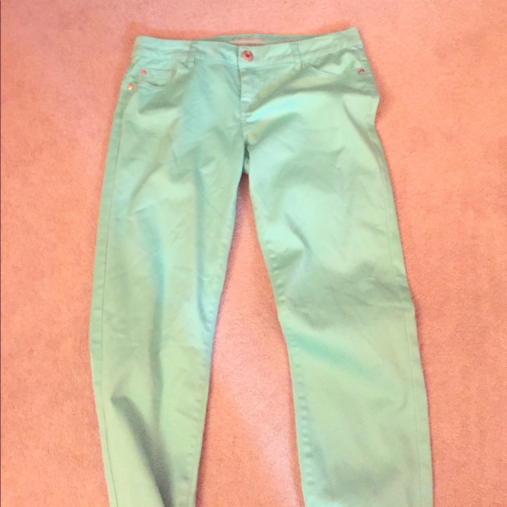 Mint Jeans