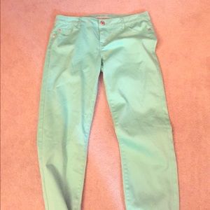 Mint Jeans