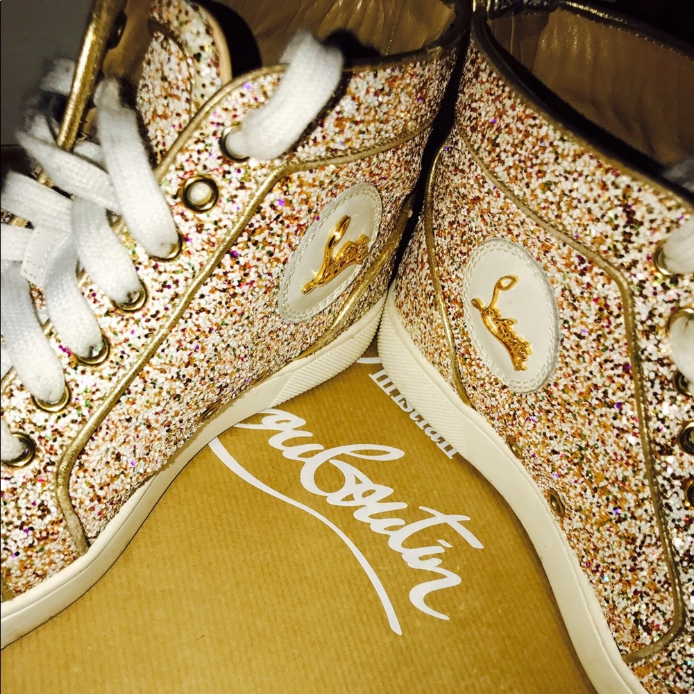 Christian Louboutin Sneakers Authentic 🌺