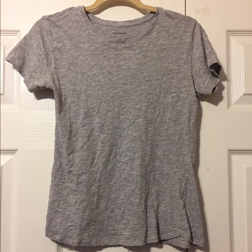 Plain gray shirt