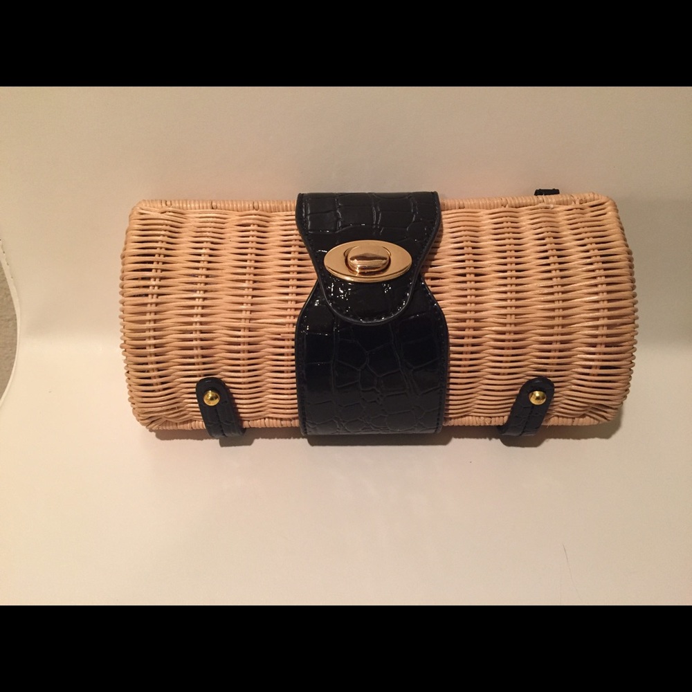 Rataan summer clutch