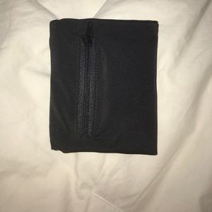 Armband pocket for workouts