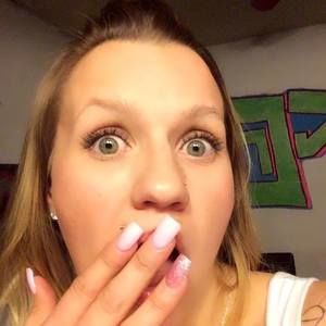 Meet your Posher, Meigan