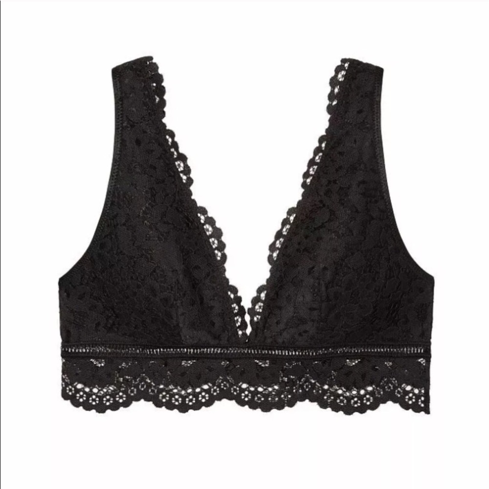Black Vs deep plunge bra
