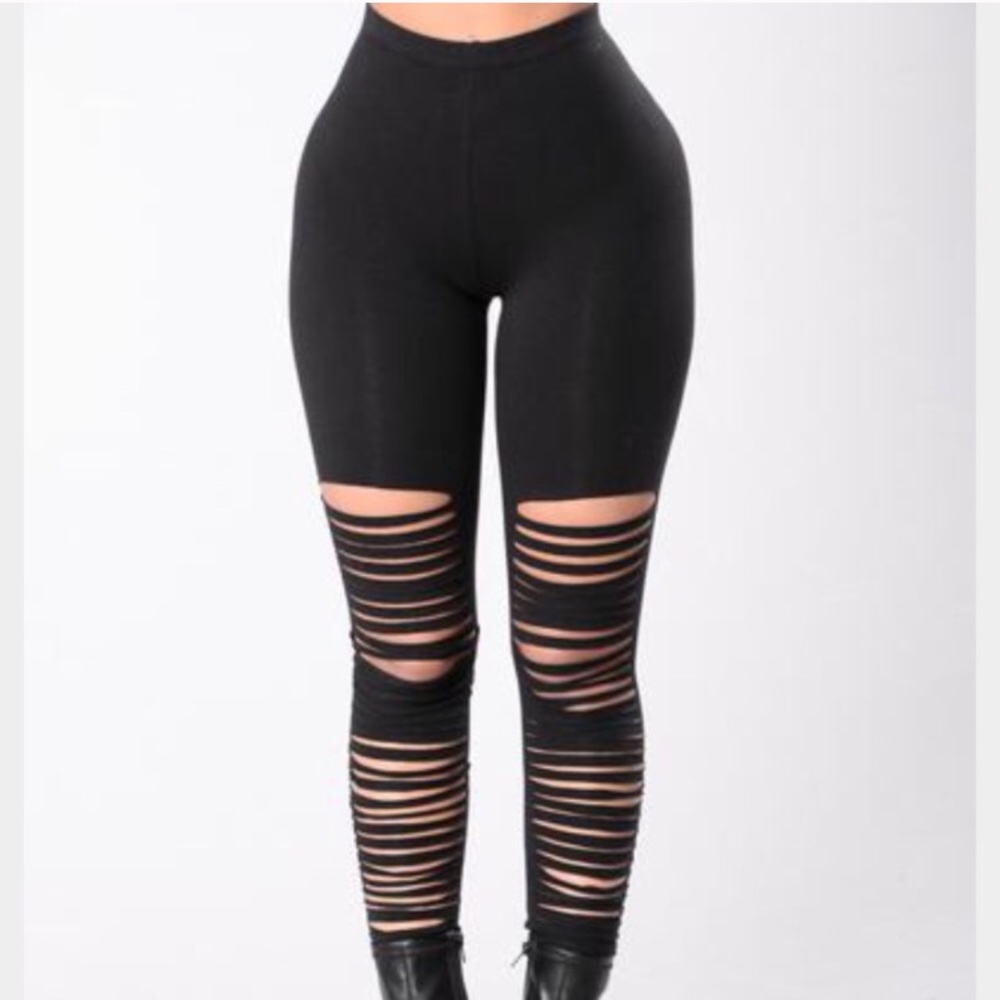 Ripped legging