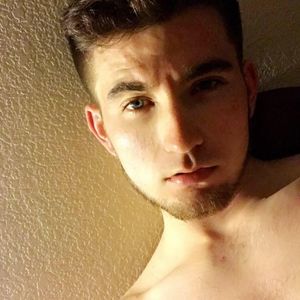 Meet your Posher, Levi