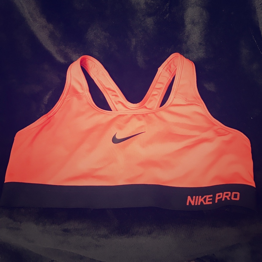 Nike Pro coral sports bra