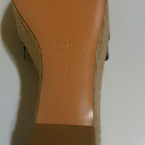 Coach Wedges - Picture 4 of 5