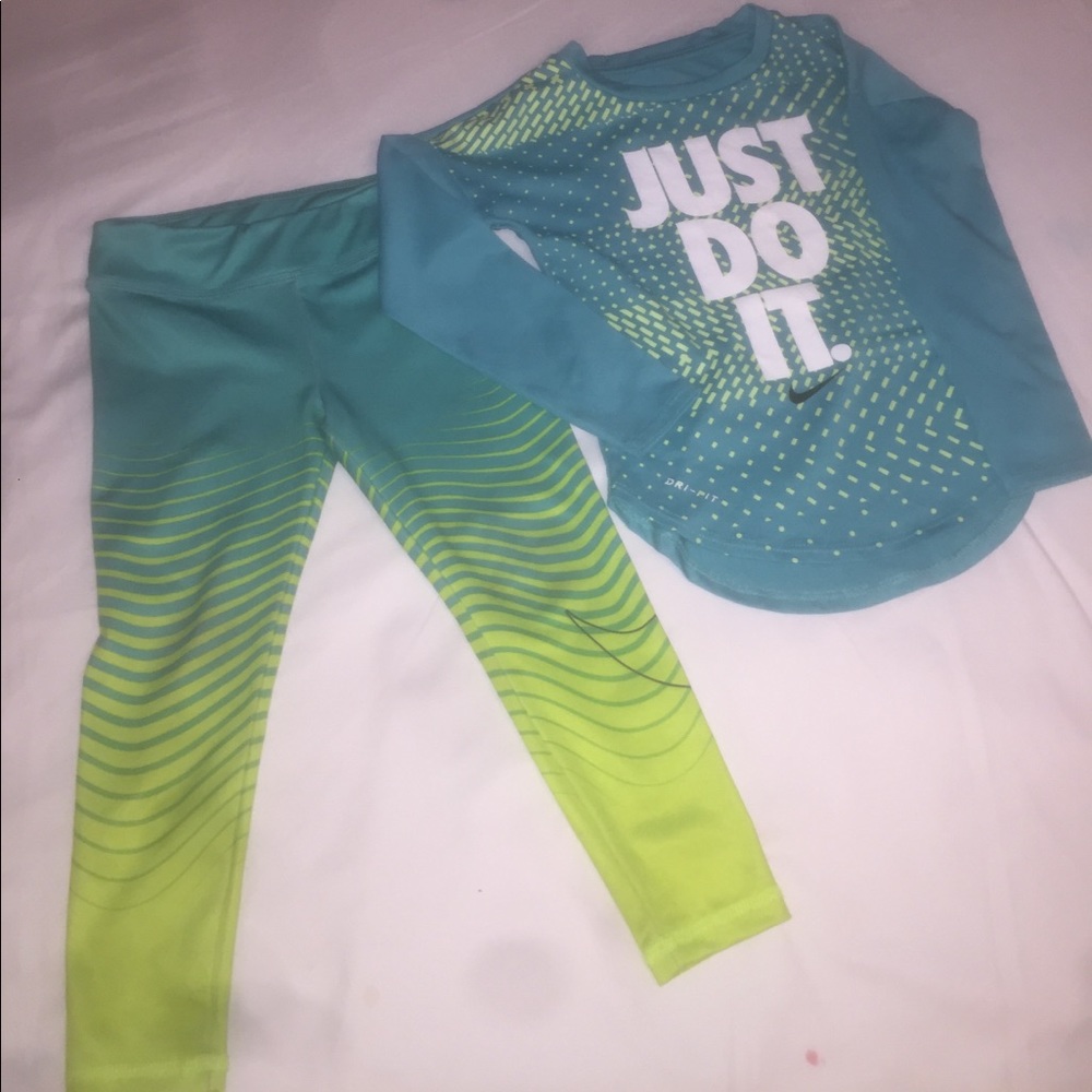 Nike Dri-fit Turquoise/Neon Yellow/Shirt/Leggings