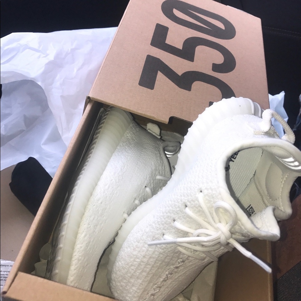Yezzys Kids size 10