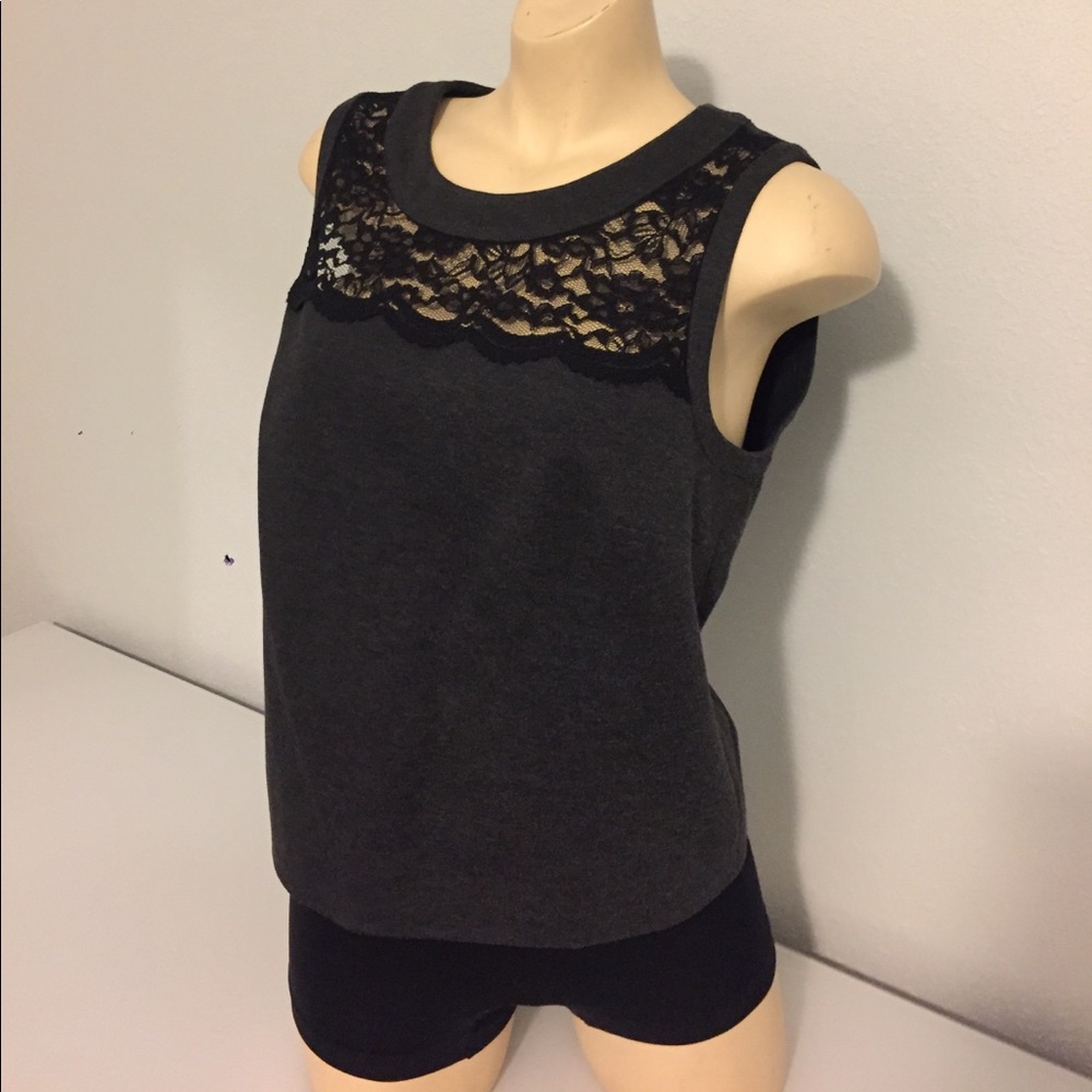 Brand new Vince Camuto sleeveless dress blouse