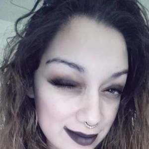 Meet your Posher, Mari