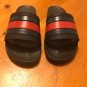 Gucci slides