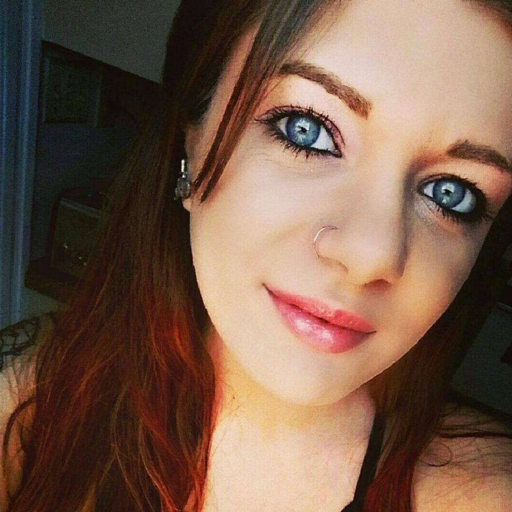 Meet your Posher, Briee