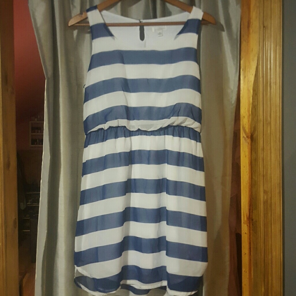 Nautical striped Charming Charlie dress M