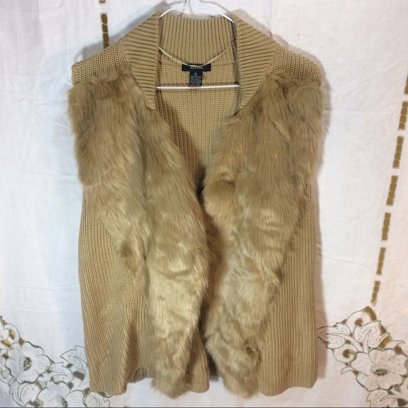 Alfani Sweaters - 🔥 sale Alfani fur trimmed sweater vest nwt
