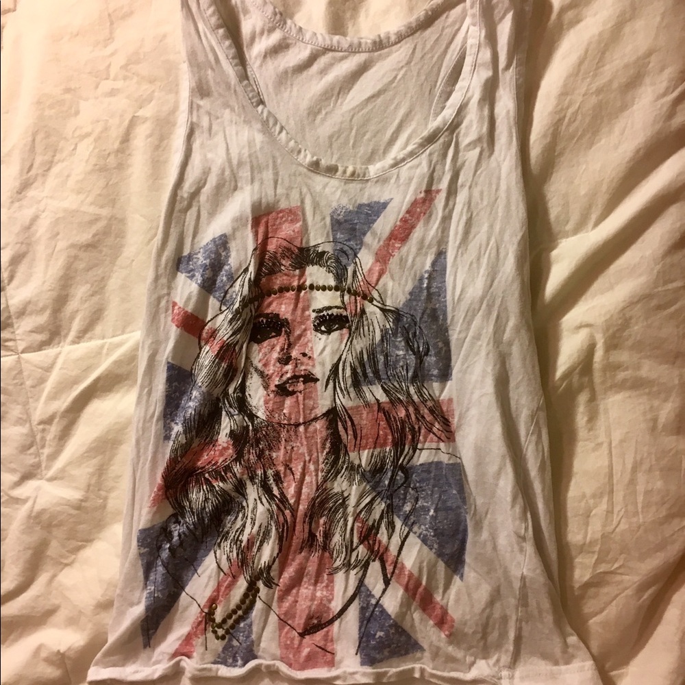 T-shirt from London trinket shop.