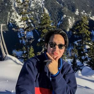 Meet your Posher, Aaron