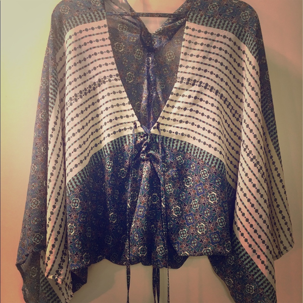 Flowing pattern midriff from forever 21.