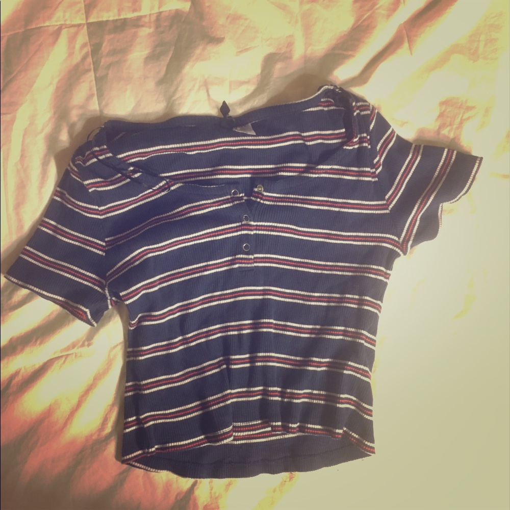 H&M crop top with cute stripe design