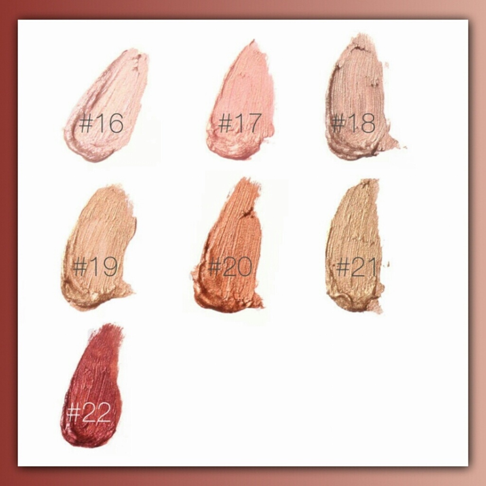 SOLD OUT!! 18hr Luxury Lipstick~Lights Out~#17~NEW - Picture 4 of 7