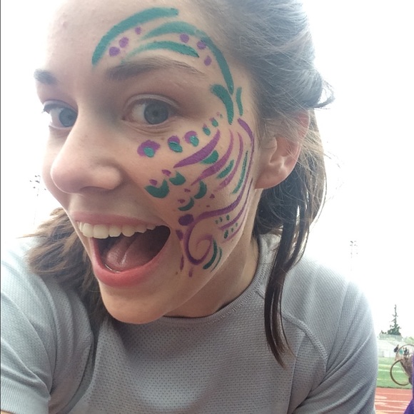 Meet your Posher, Meg - Picture 1 of 1