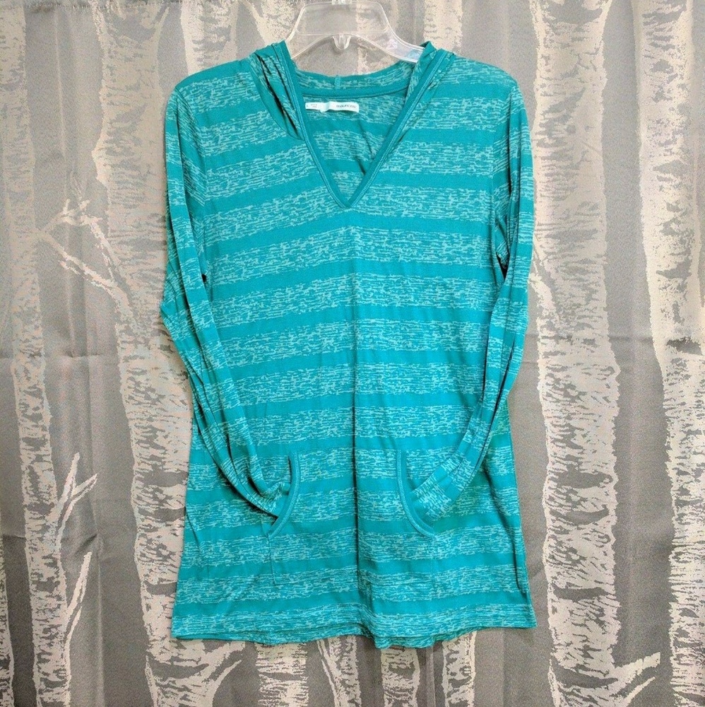 Green-blue striped long sleeve