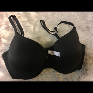 Gilligan & O'Malley Black bra! ⭐️