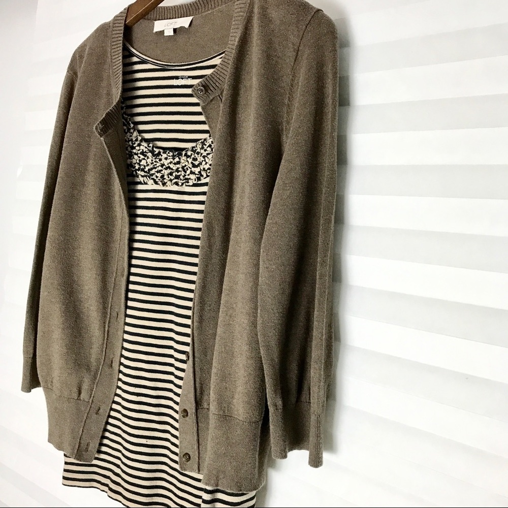 Beautiful Top & Cardigan Set 🌼 Loft