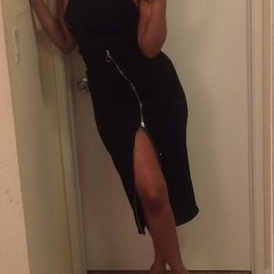 2 black h&m skirts size small