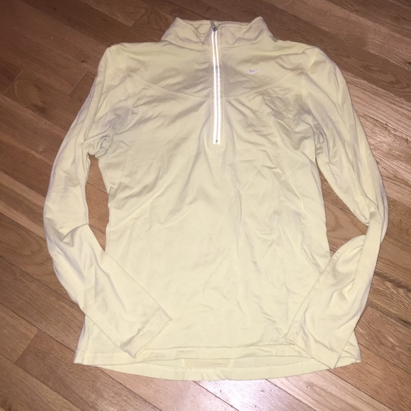 Nike Tops - Women's Nike half zip long sleeve pullover