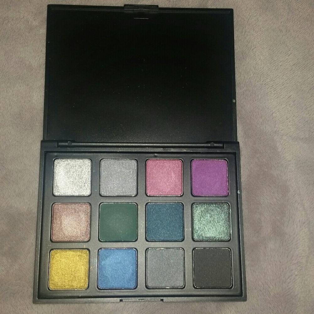 Authentic Morphe Eyeshadow Palette (12 Z)