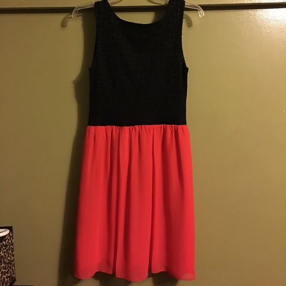 🌹🌸⬇️marked down ⬇️Woman's dress - Picture 6 of 7