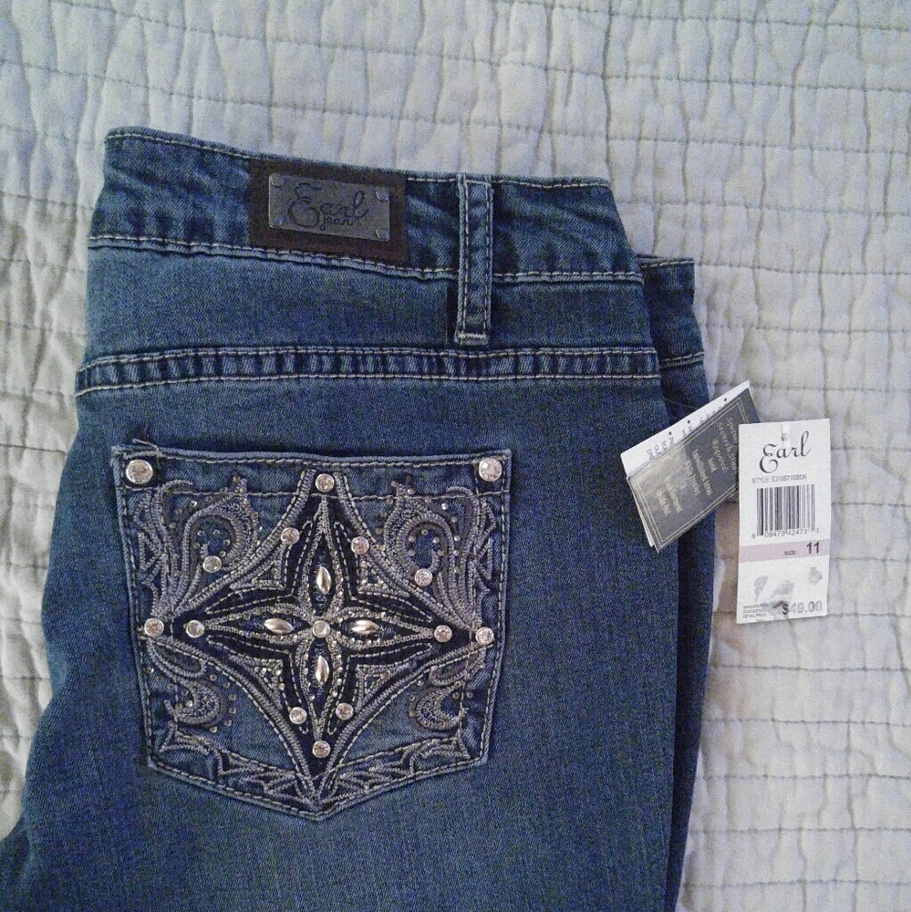 NWOT Earl Jeans!