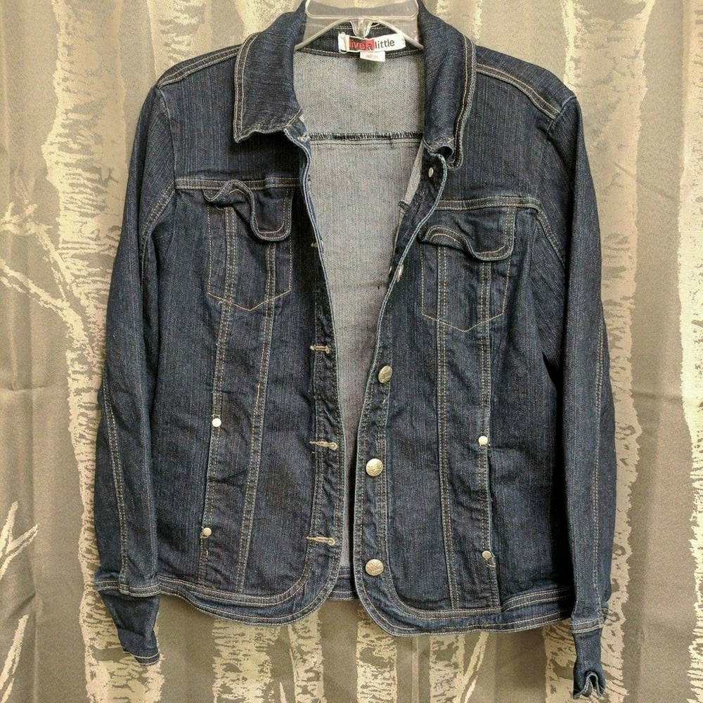 Jean jacket - Picture 2 of 4