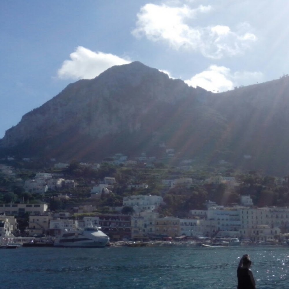 Meet your Posher, Jasmin