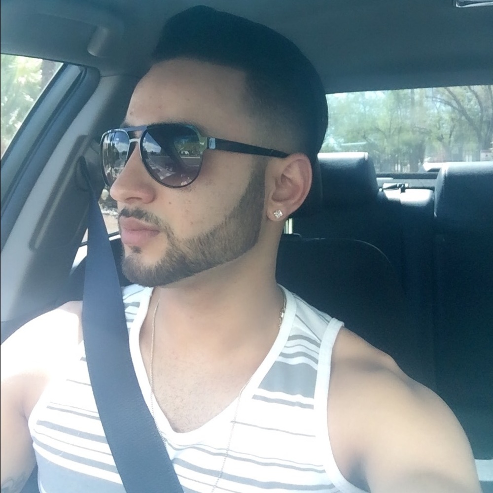 Meet your Posher, Reinier