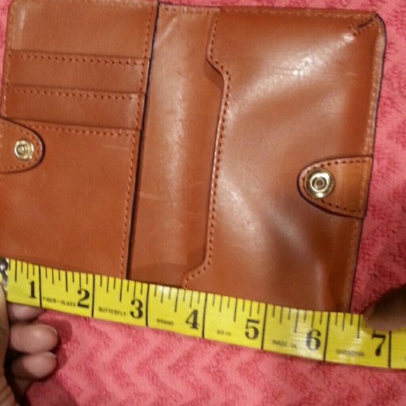 Dooney & Bourke smartphone wallet - Picture 5 of 7