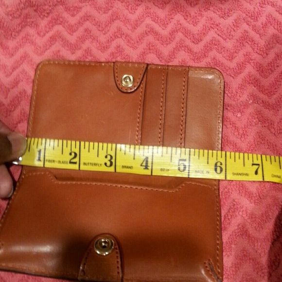 Dooney & Bourke smartphone wallet - Picture 6 of 7