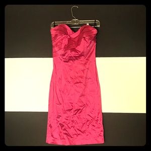 Beautiful pink evening cocktail dress!