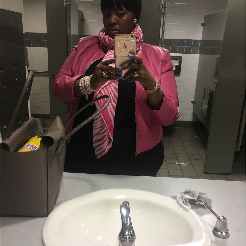 Meet your Posher, Sakeena