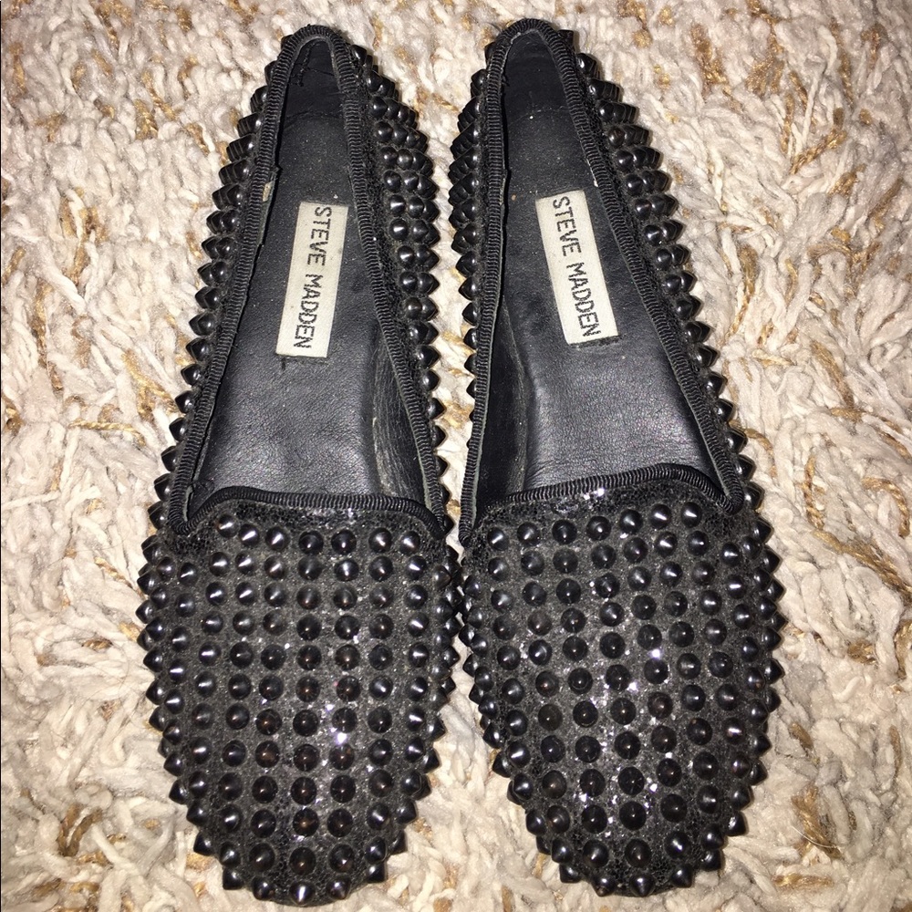 Steve Madden Black Studded Flats