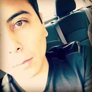 Meet your Posher, Roberto