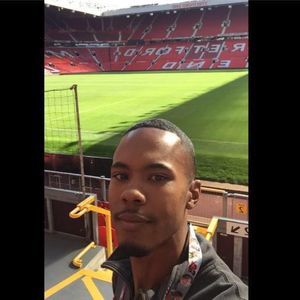 Meet your Posher, Isaac